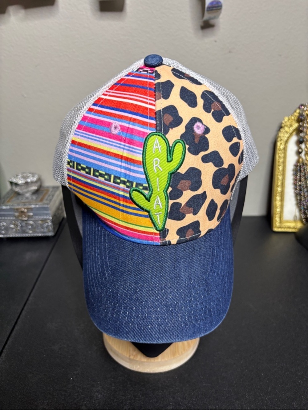 Ariat Serape Cactus Mesh Snap-back Trucker Cap Hat Leopard Print One Size